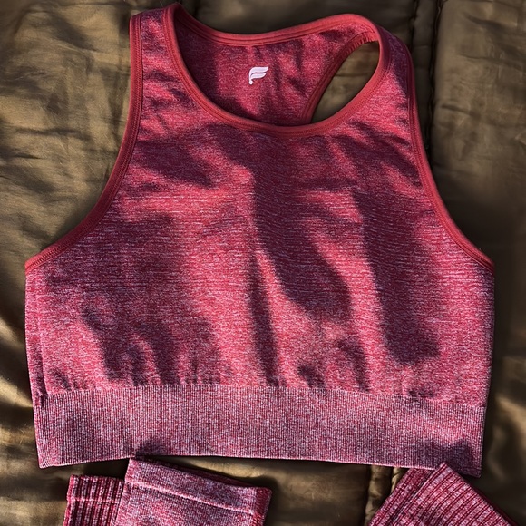 Matching Fabletics Set - Never Worn - Picture 2 of 2